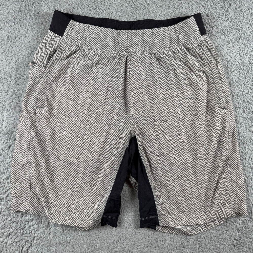 Lululemon‎ T.H.E. Lined Short Mens Grey Stretch Aztec No Tag 28"